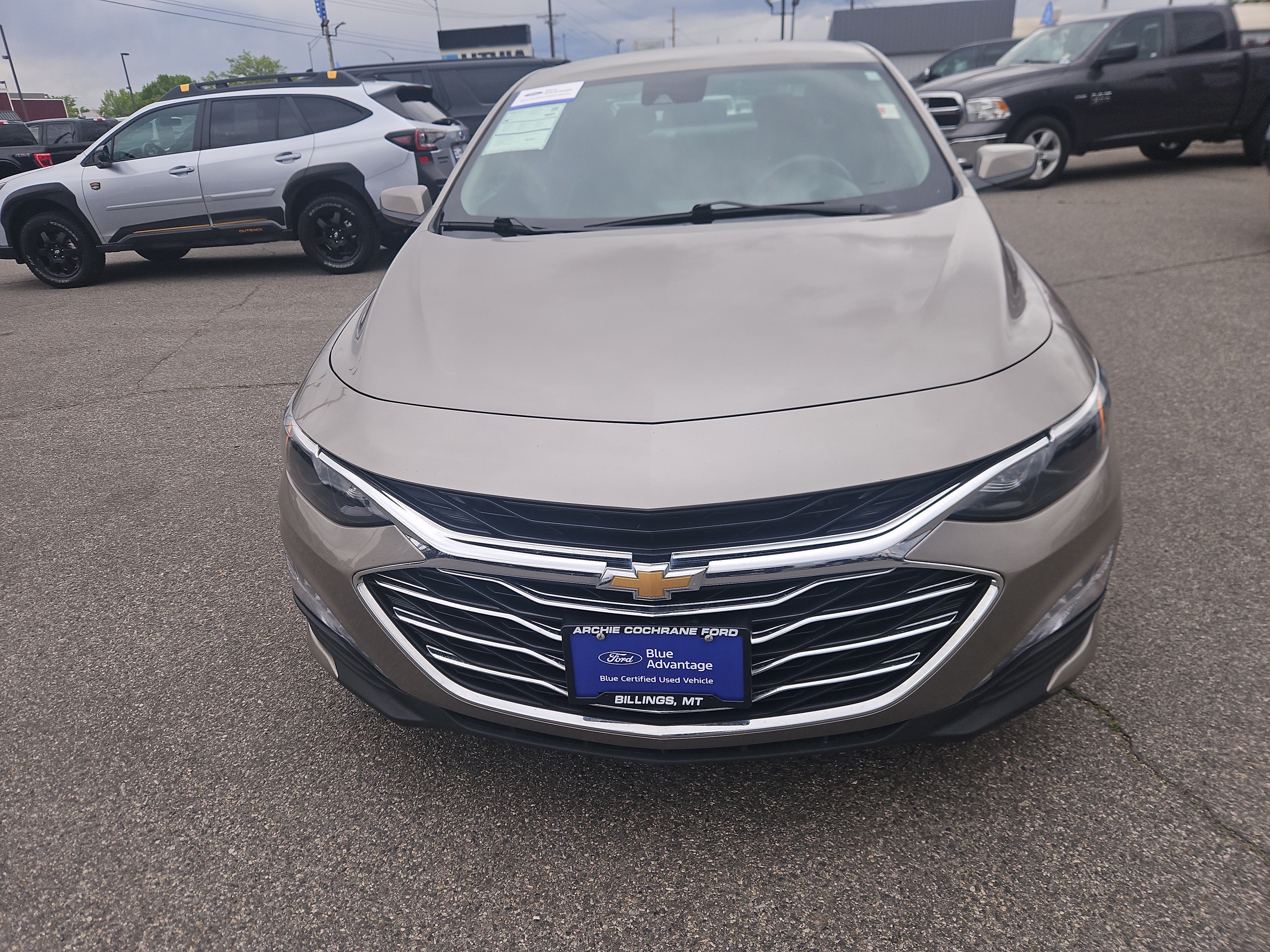 Used 2025 Chevrolet Malibu LT FWD image 8