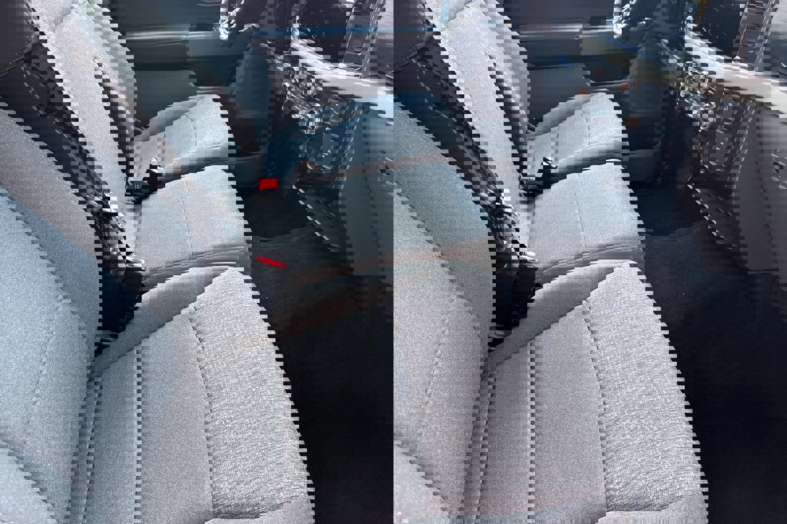 Certified 2021 Ford F150 XLT w/ Equipment Group 302A High image 16