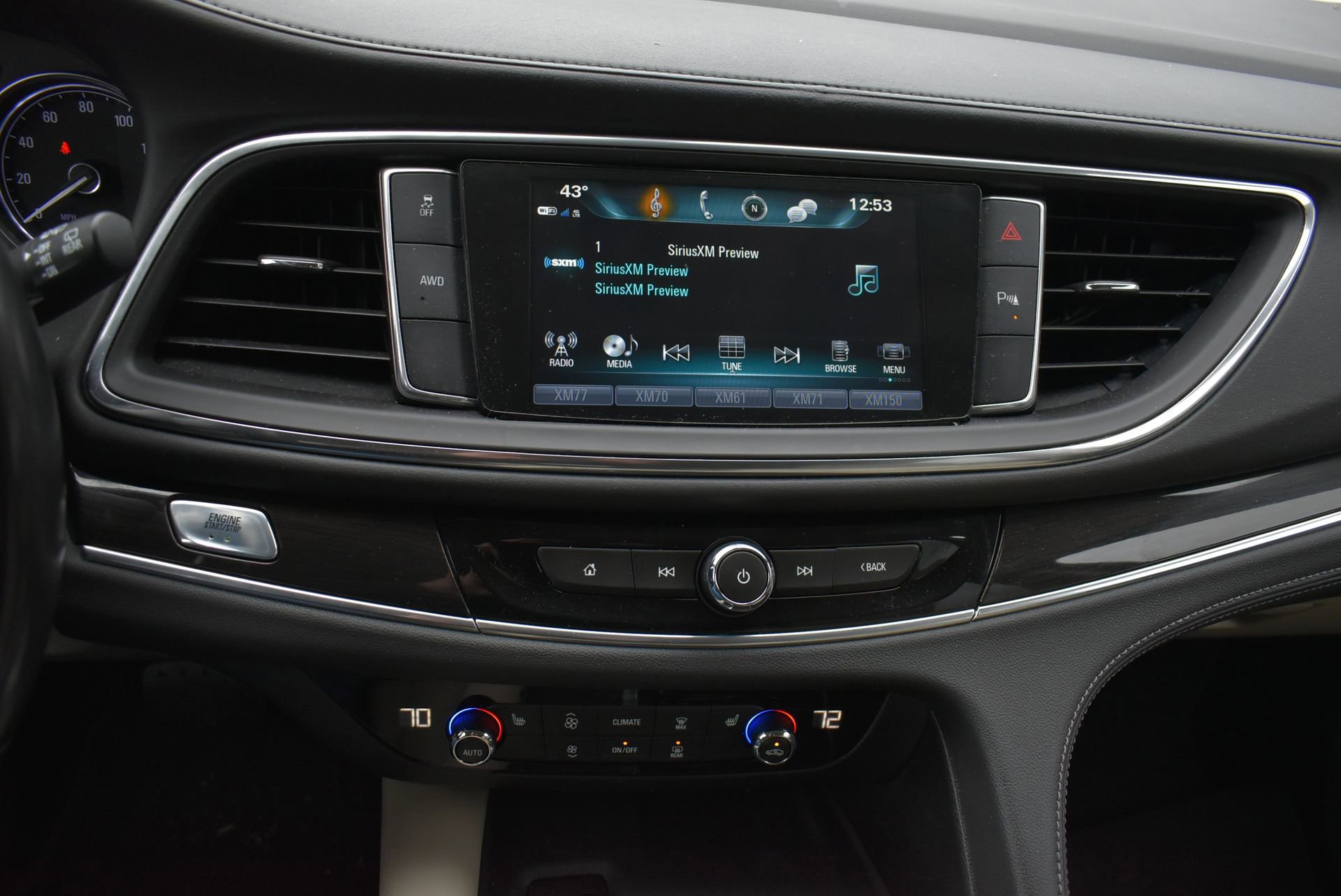 Used 2019 Buick Enclave Essence image 29