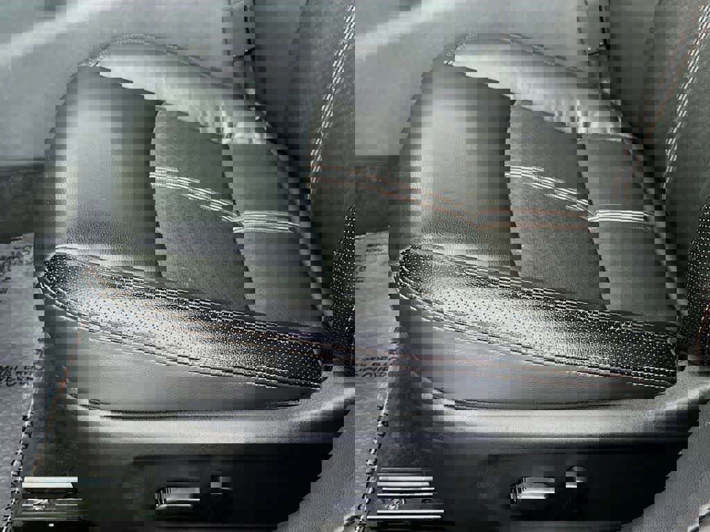 Used 2024 Nissan Altima 2.5 SR image 28