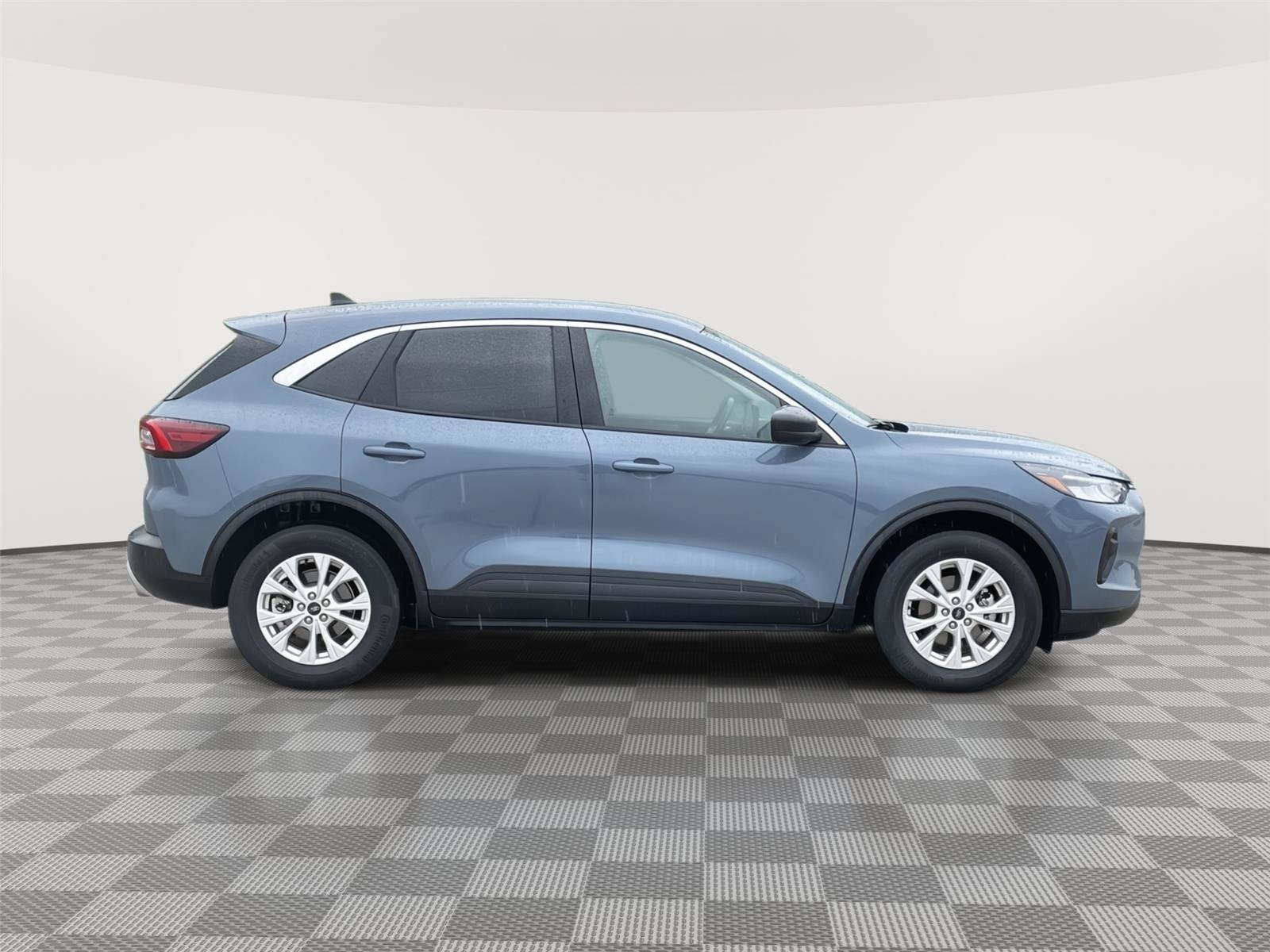 Certified 2023 Ford Escape Active w/ Tech Pack #1 AWD/4WD image 6