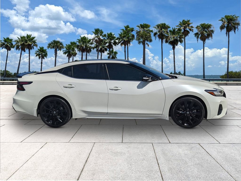 Used 2023 Nissan Maxima SR w/ Sport Mat Group image 8