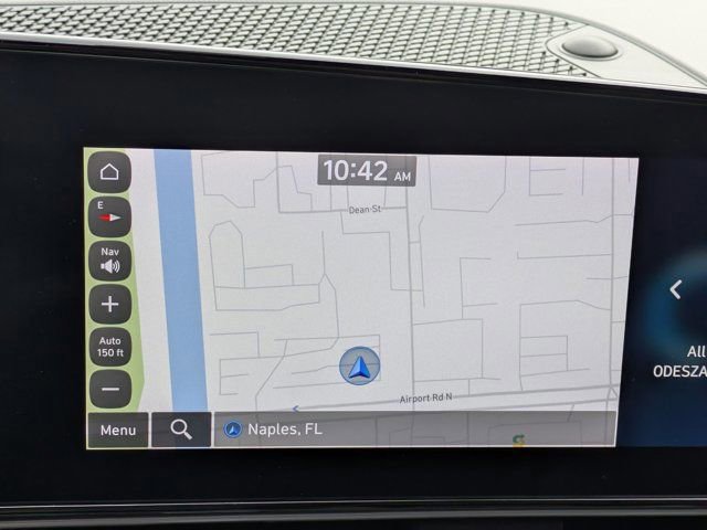 Used 2023 Hyundai Elantra SEL w/ Convenience Package image 25