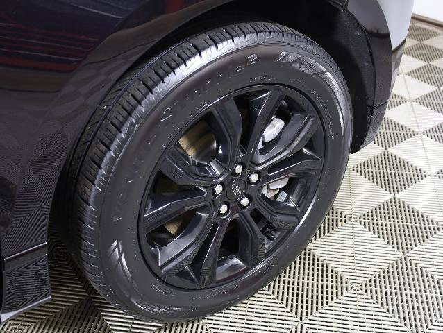 Certified 2024 Ford Edge SE w/ Black Appearance Package AWD/4WD image 23