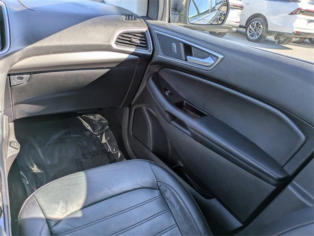 Certified 2017 Ford Edge SEL w/ Equipment Group 201A image 17
