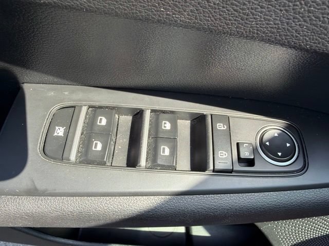 Used 2024 Kia Forte LXS FWD image 15