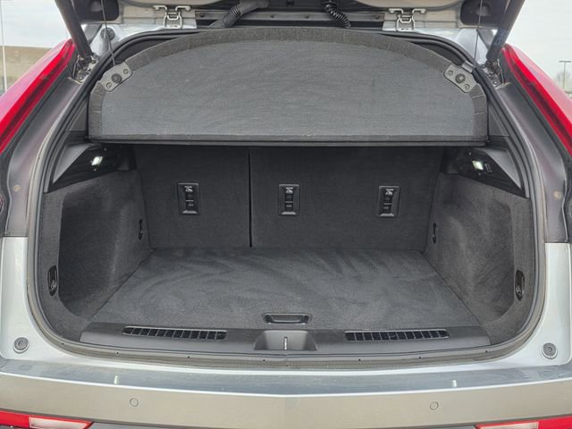 Used 2023 Cadillac XT4 Premium Luxury w/ LPO, Onyx Lite Package image 28