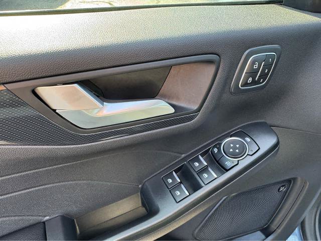 Certified 2023 Ford Escape ST-Line Elite w/ Premium Technology Package AWD/4WD image 14