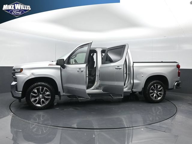Used 2020 Chevrolet Silverado 1500 LT w/ Texas Edition AWD/4WD image 28