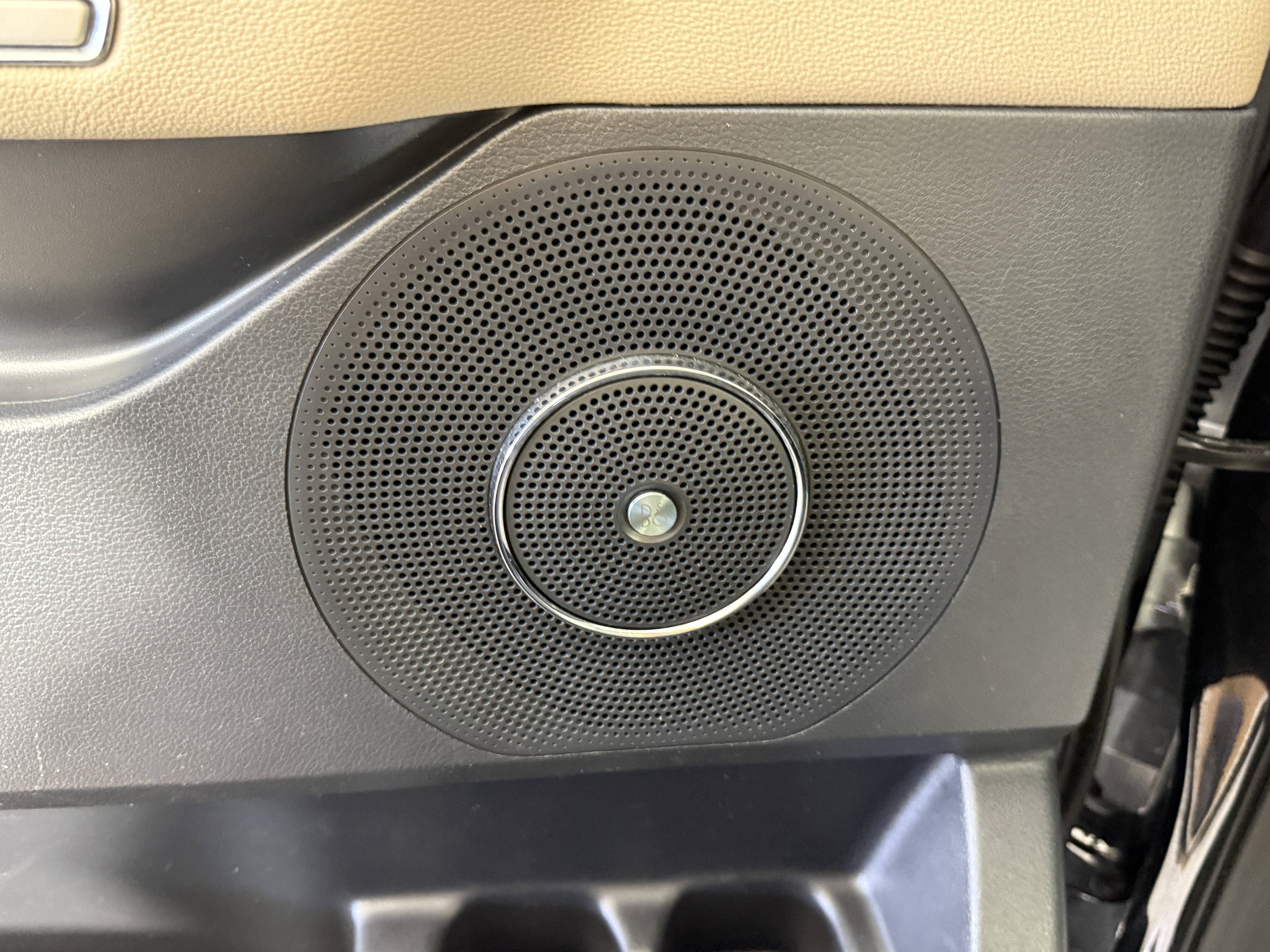 Certified 2024 Ford Expedition Limited image 18