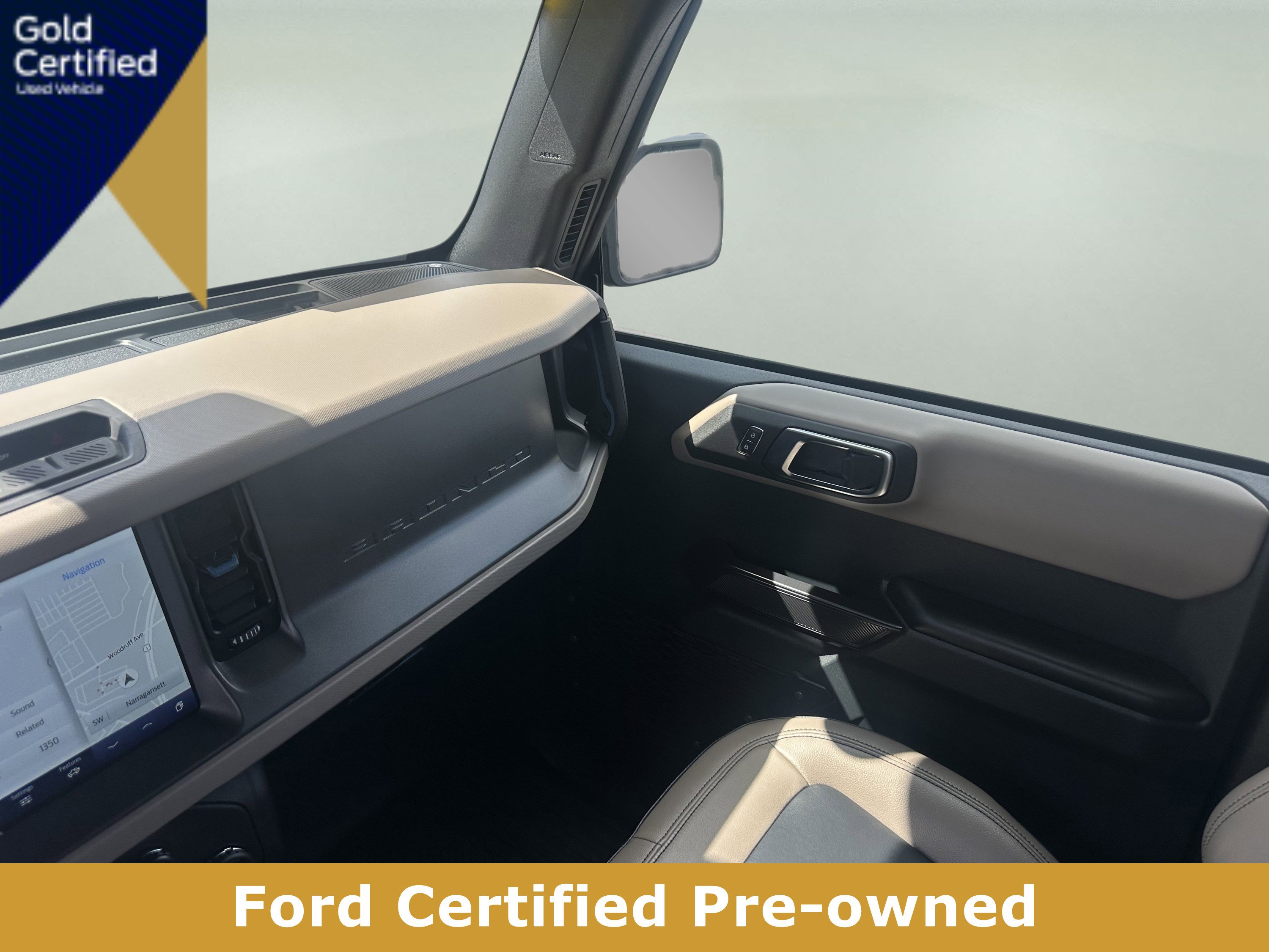 Certified 2024 Ford Bronco Wildtrak AWD/4WD image 17