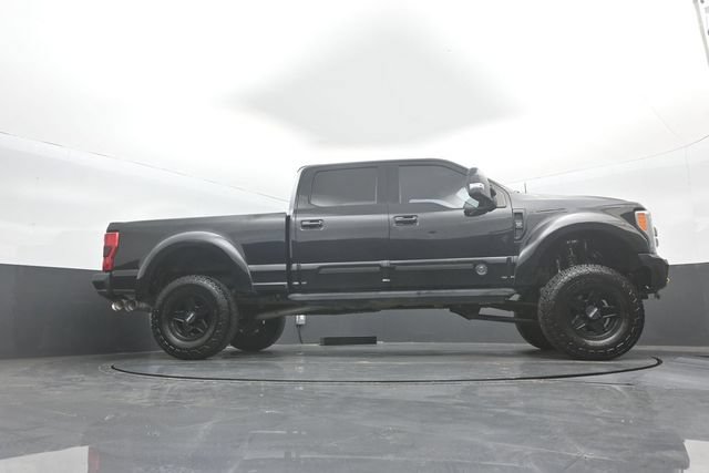 Certified 2019 Ford F250 Lariat w/ Lariat Ultimate Package AWD/4WD image 17