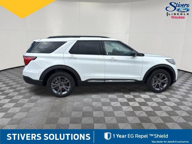 Certified 2025 Ford Explorer Active w/ Active Comfort Package AWD/4WD image 5