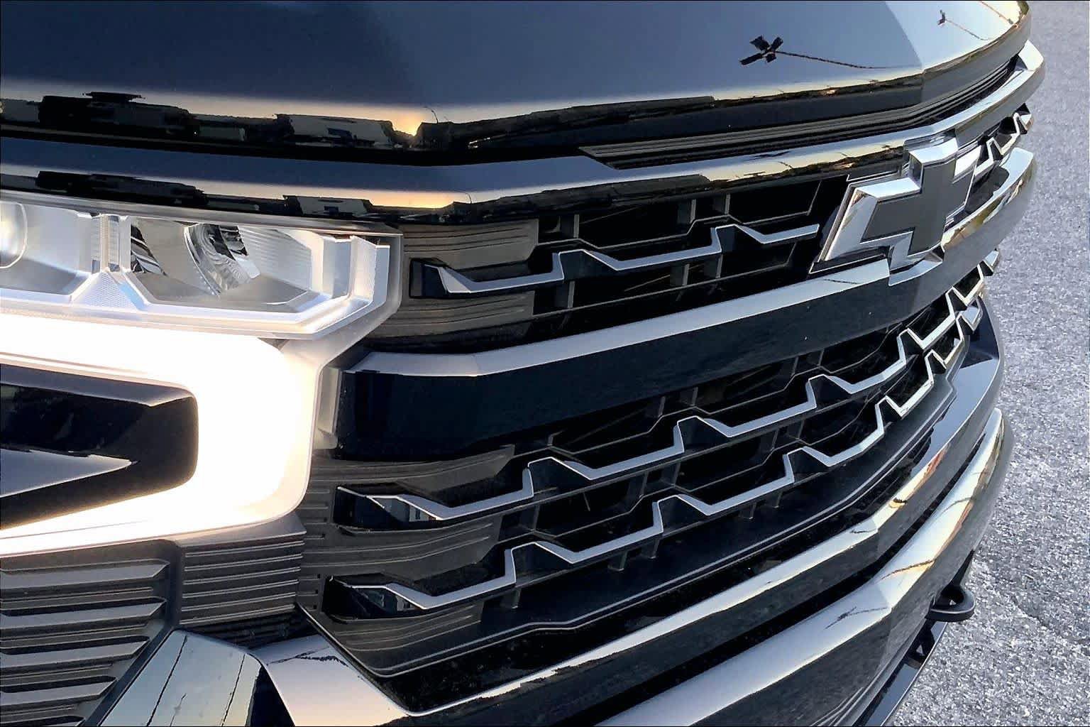 Used 2023 Chevrolet Silverado 1500 RST w/ Protection Package RWD image 28