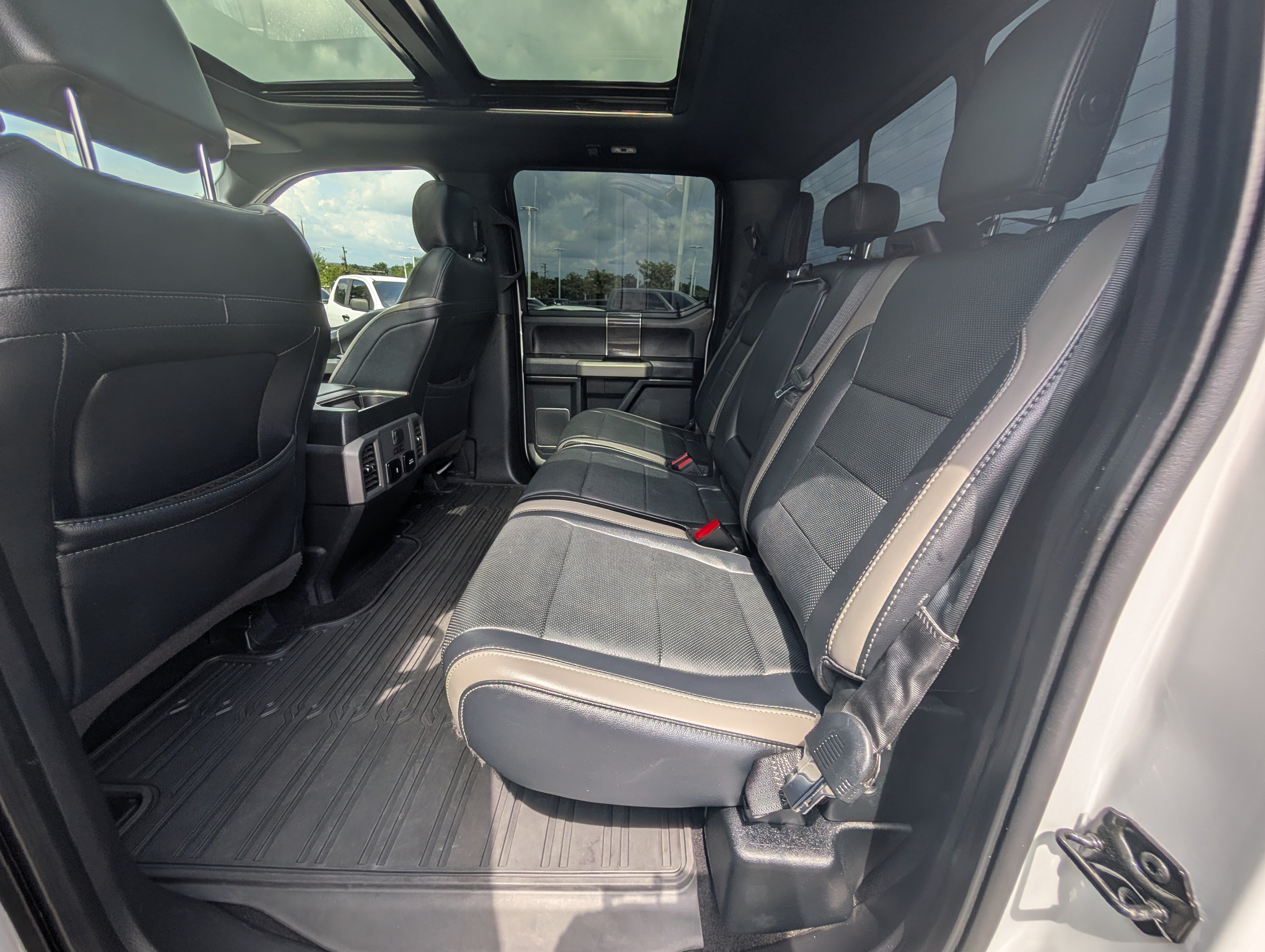 Certified 2018 Ford F150 Raptor w/ Equipment Group 802A Luxury AWD/4WD image 13