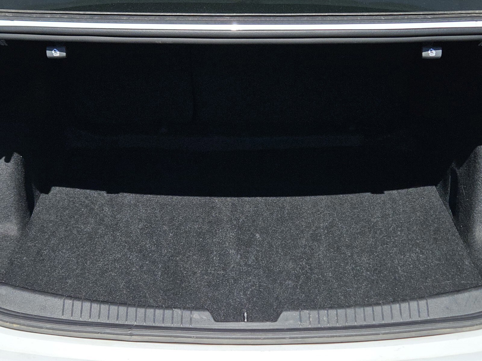 Used 2024 Chevrolet Malibu LT image 31