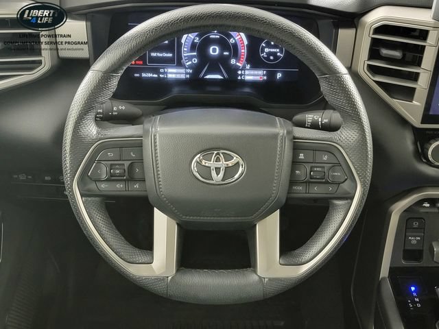 Used 2025 Toyota Tundra Limited AWD/4WD image 25
