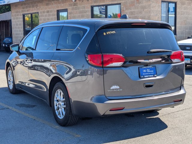 Used 2023 Chrysler Voyager LX FWD image 6