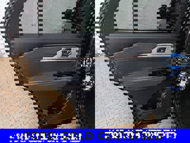 Certified 2025 Ford Explorer Active image 19