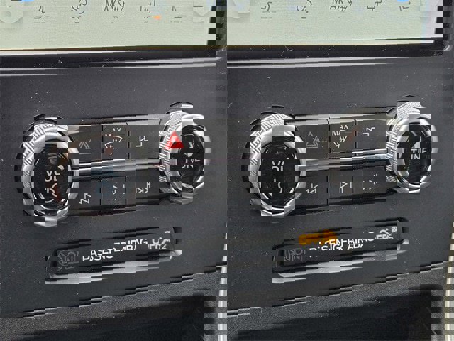 Certified 2023 Ford Edge SEL image 16