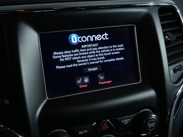 Used 2018 Jeep Grand Cherokee Limited w/ Trailer Tow Group IV AWD/4WD image 18