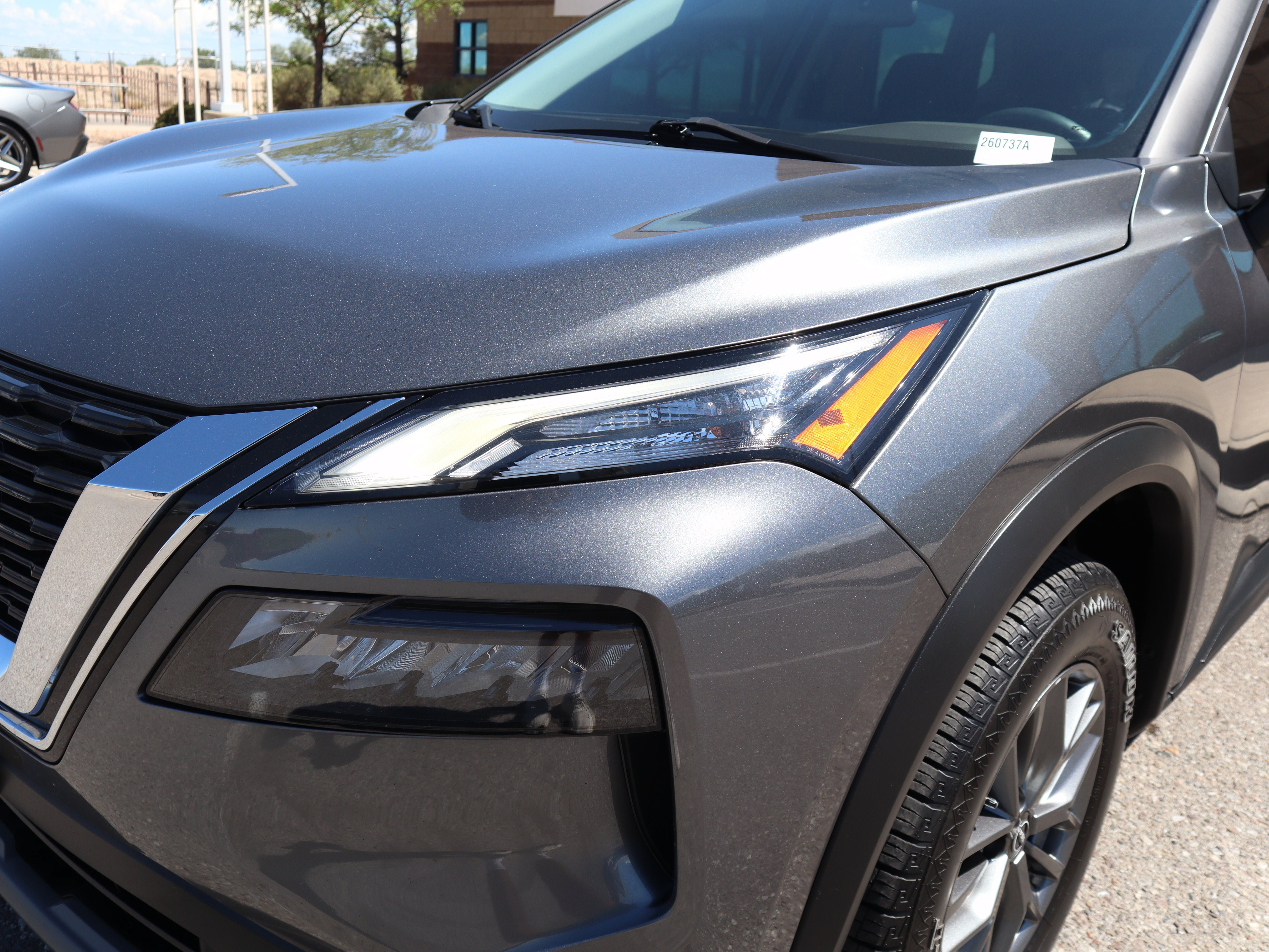 Used 2023 Nissan Rogue S AWD/4WD image 14