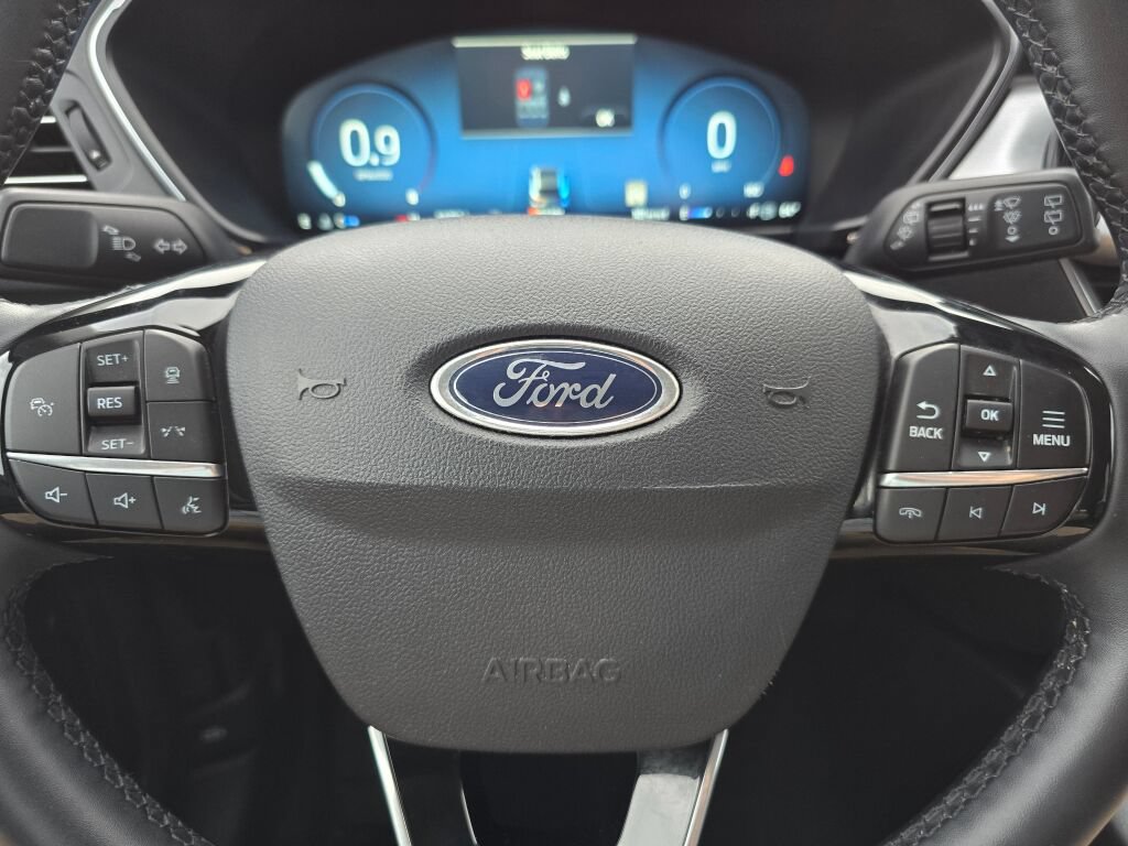 Certified 2024 Ford Escape Platinum AWD/4WD image 24