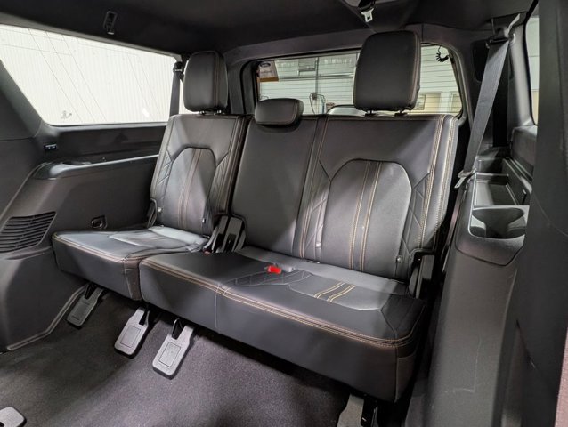 Certified 2023 Ford Expedition Max Platinum AWD/4WD image 19