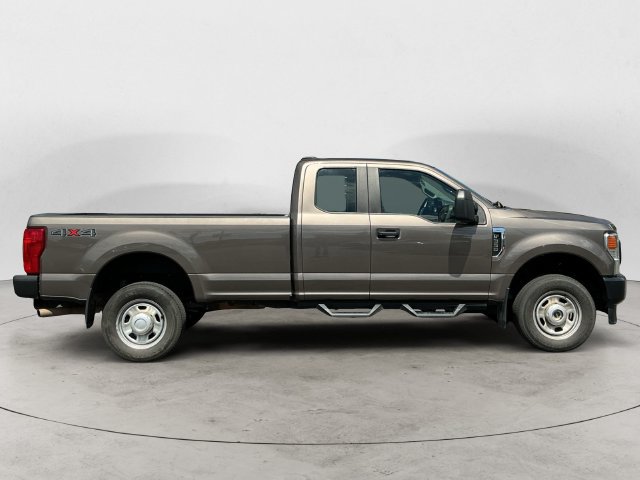 Certified 2022 Ford F350 XL AWD/4WD image 4