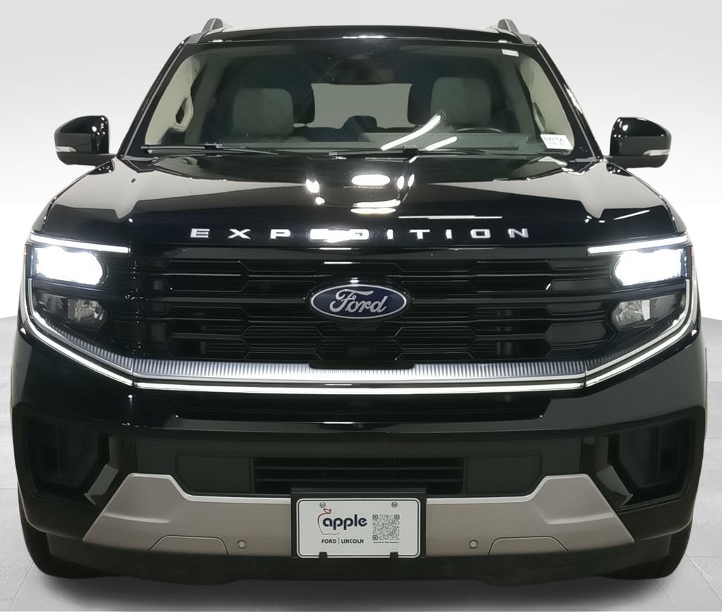 Certified 2025 Ford Expedition Max Platinum w/ Driver's Package AWD/4WD image 10