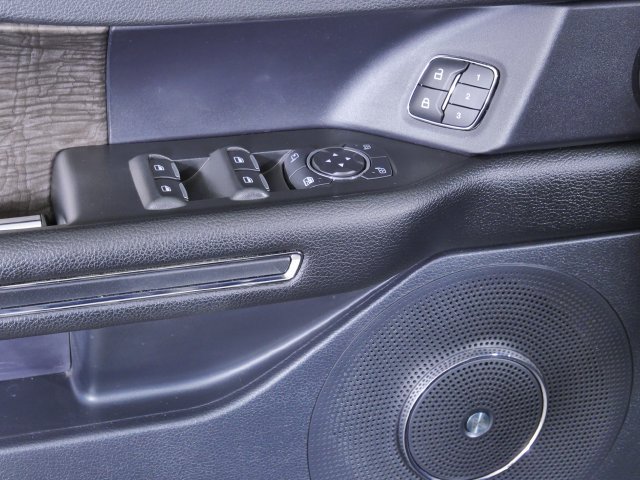 Certified 2021 Ford Expedition Limited AWD/4WD image 17