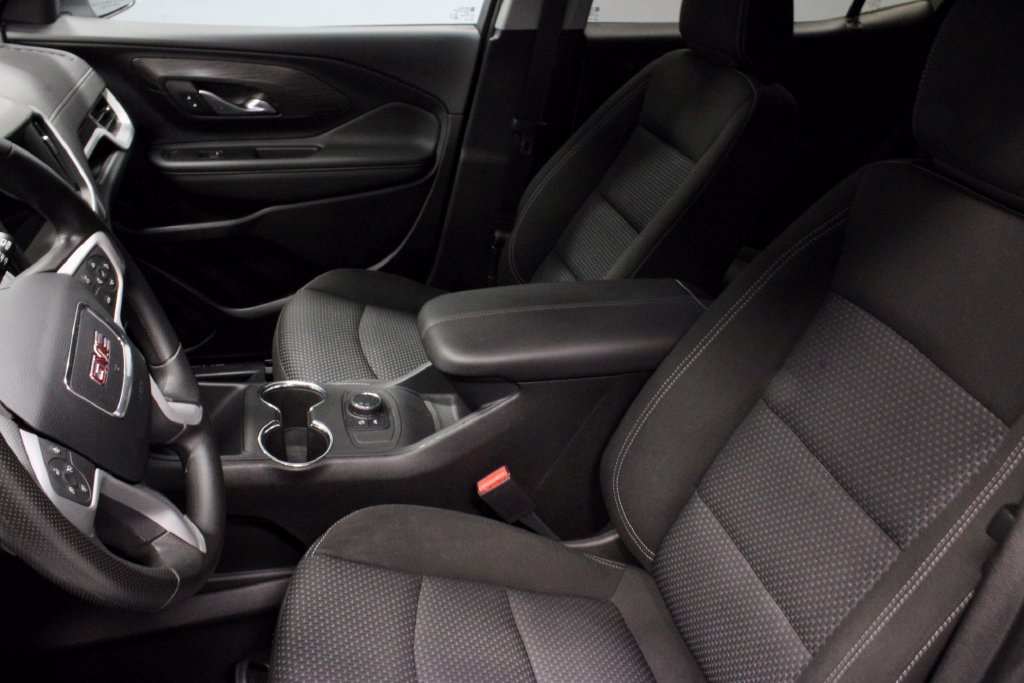 Used 2023 GMC Terrain SLE FWD image 23