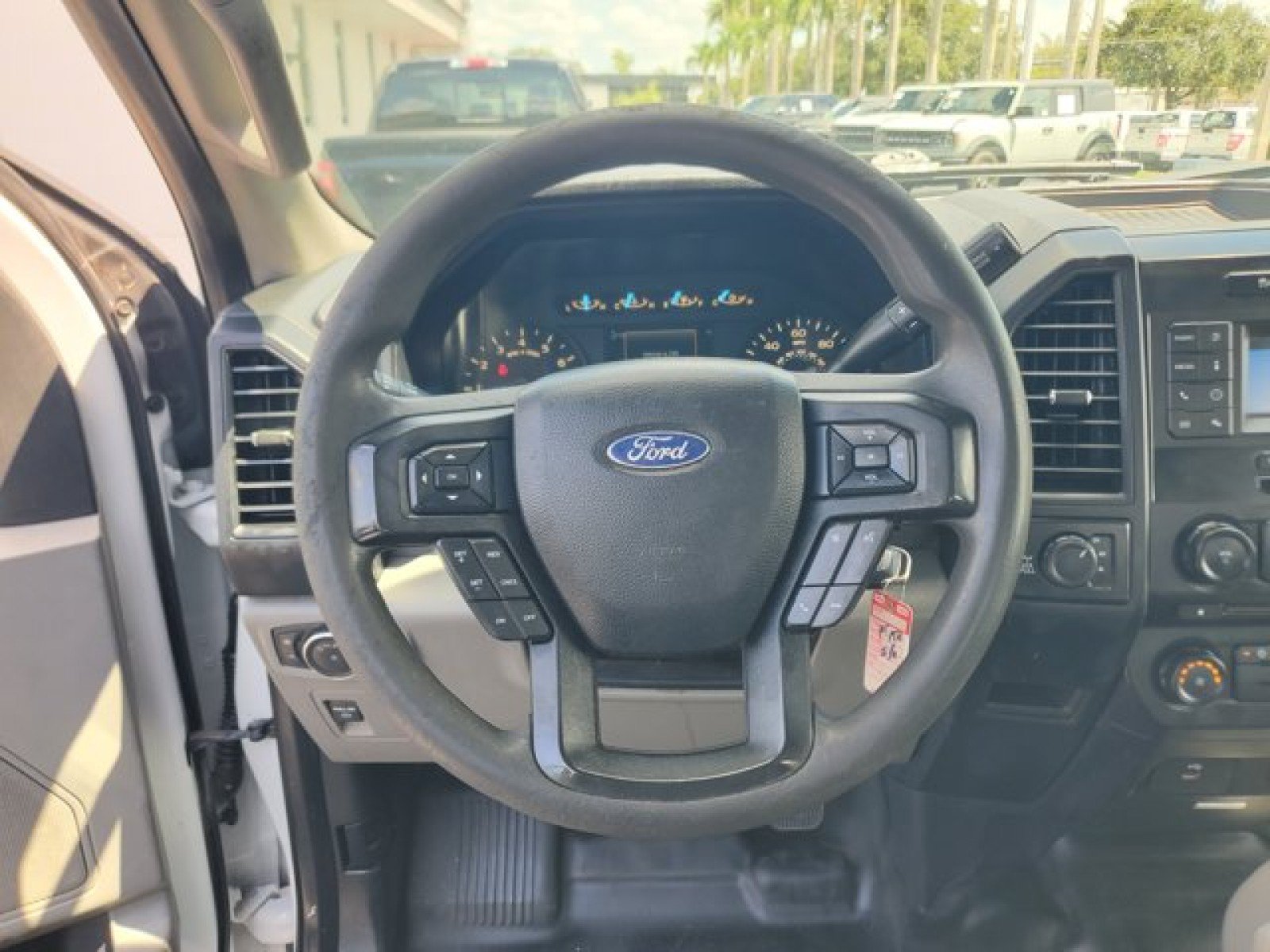 Certified 2018 Ford F150 XL w/ Equipment Group 101A Mid AWD/4WD image 15
