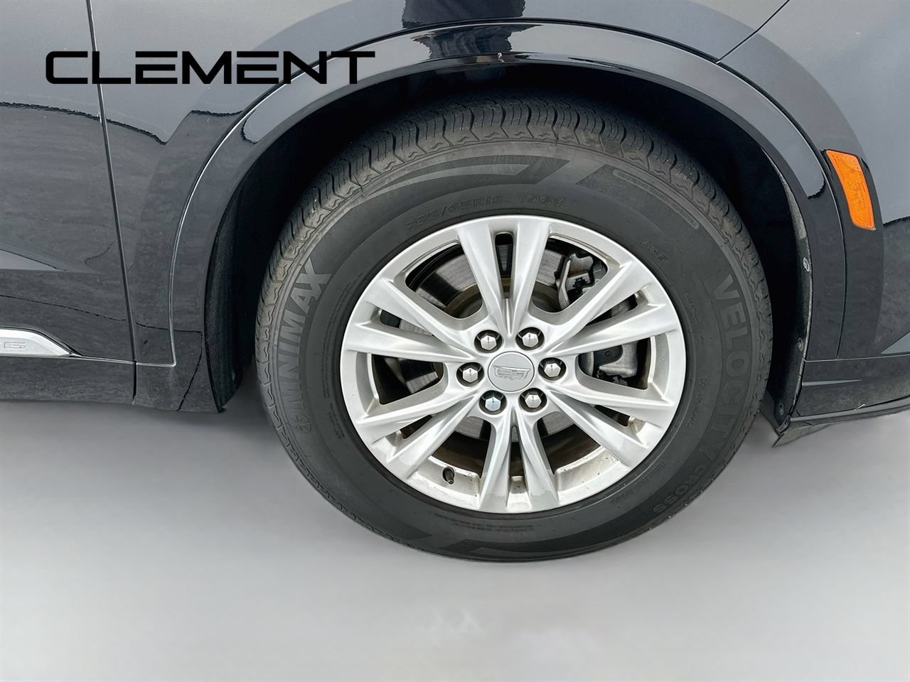 Used 2024 Cadillac XT6 Luxury FWD image 37