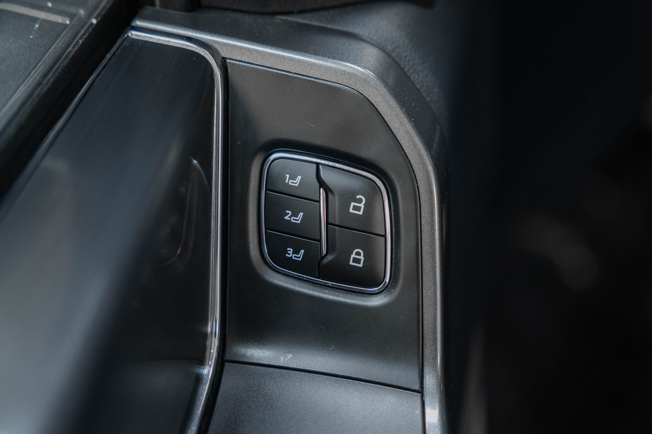 Certified 2023 Ford F150 Lariat w/ Equipment Group 502A High image 48