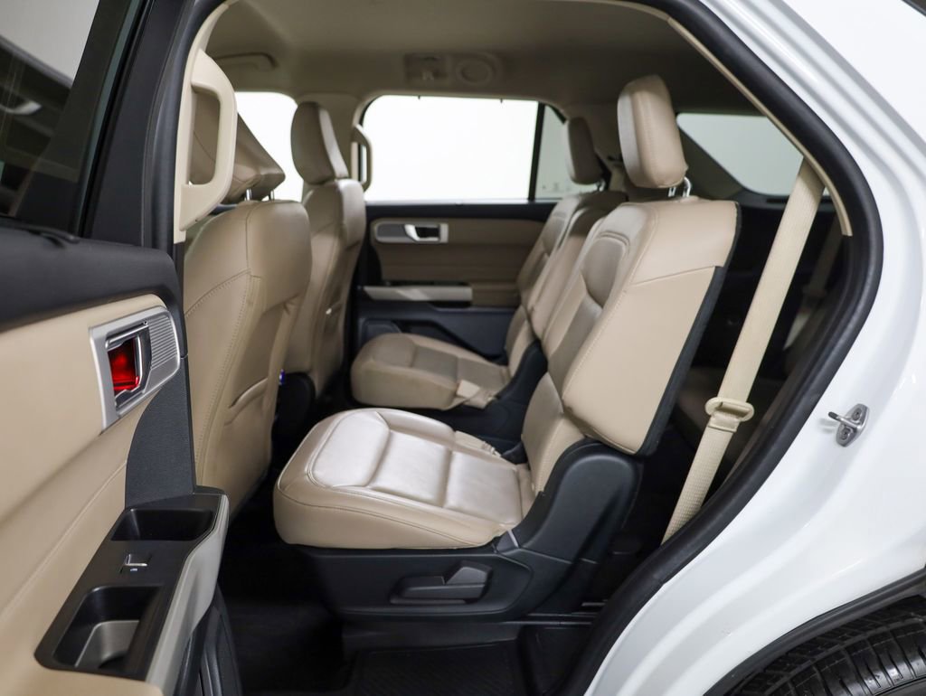 Certified 2021 Ford Explorer Limited w/ Equipment Group 301A image 27