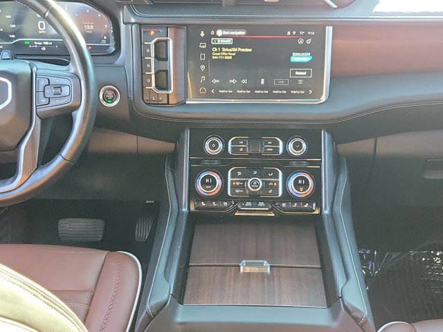 Used 2023 GMC Yukon Denali Ultimate image 24