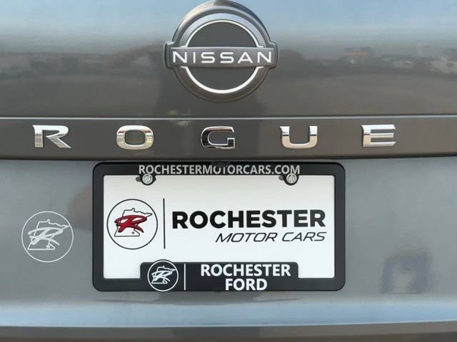 Used 2023 Nissan Rogue S AWD/4WD image 40