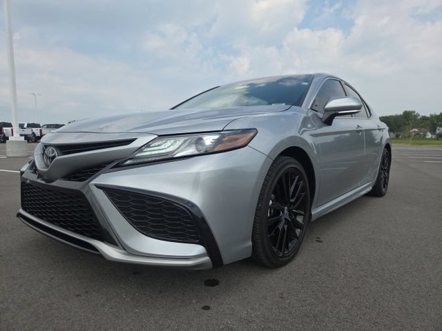 Used 2024 Toyota Camry XSE FWD video 2