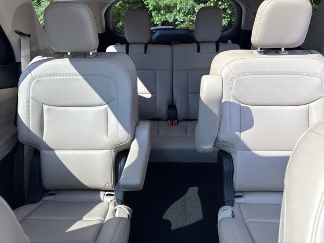 Certified 2023 Ford Explorer XLT w/ Equipment Group 202A AWD/4WD image 41