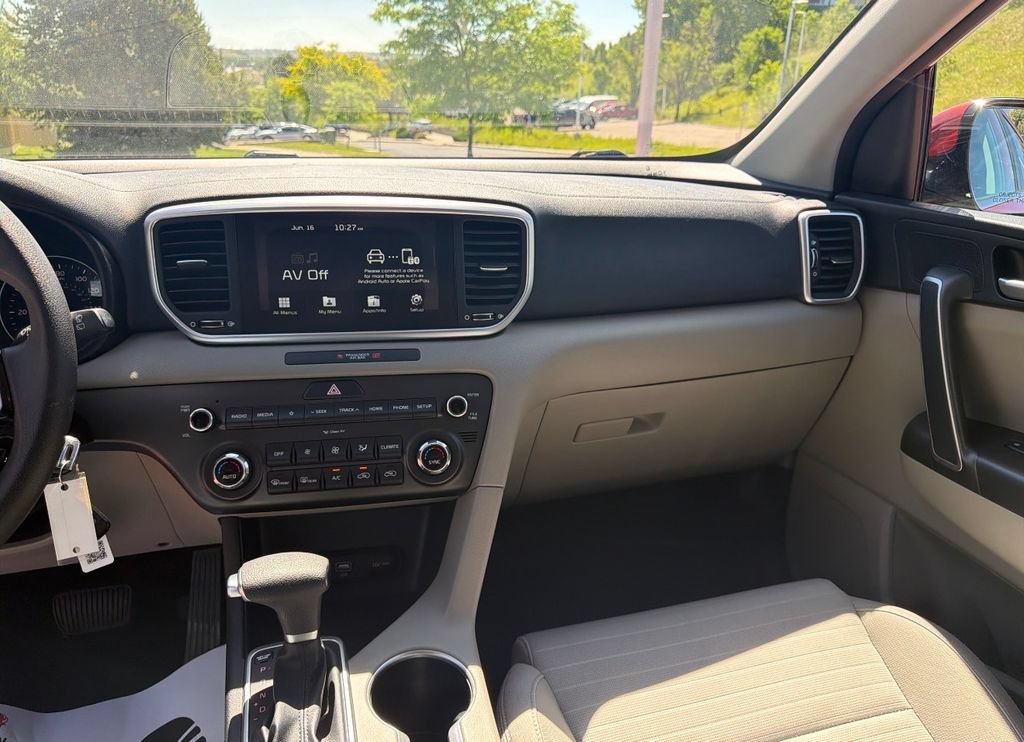 Used 2020 Kia Sportage LX w/ LX Popular Package FWD image 17