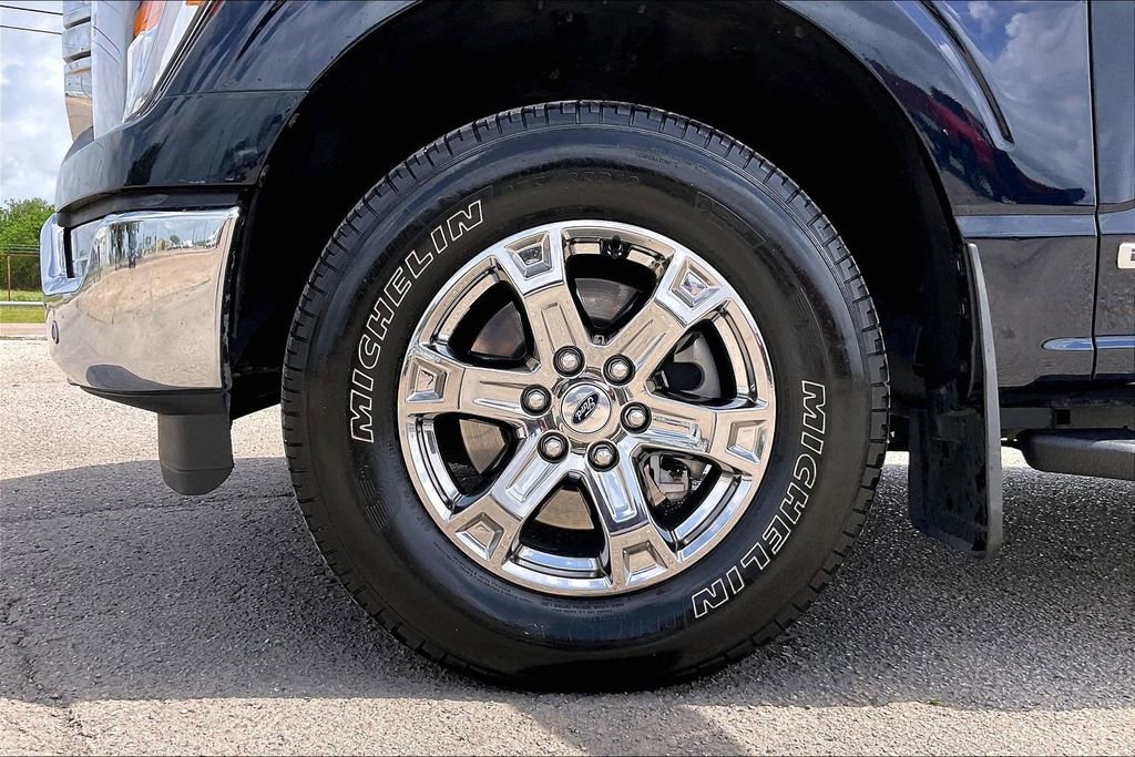 Certified 2021 Ford F150 XLT w/ Equipment Group 302A High AWD/4WD image 35