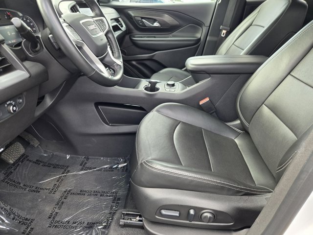 Used 2024 GMC Terrain SLT AWD/4WD image 25
