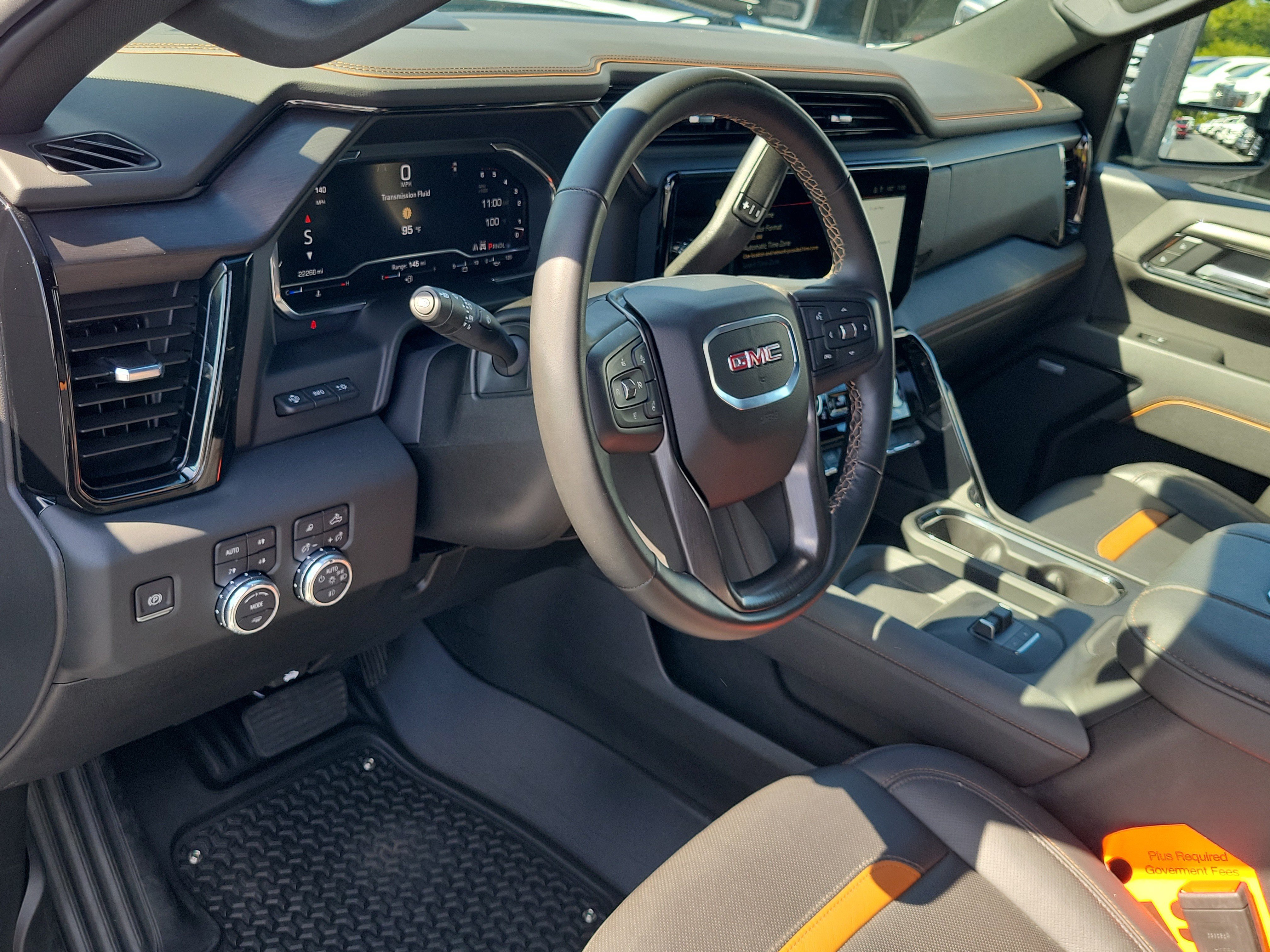 Used 2025 GMC Sierra 2500 AT4 w/ AT4 Premium Plus Package AWD/4WD image 23
