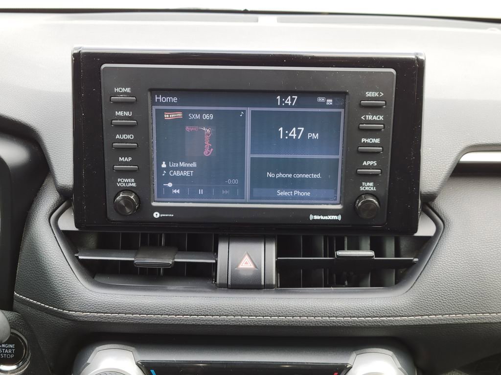 Used 2020 Toyota RAV4 XLE image 21