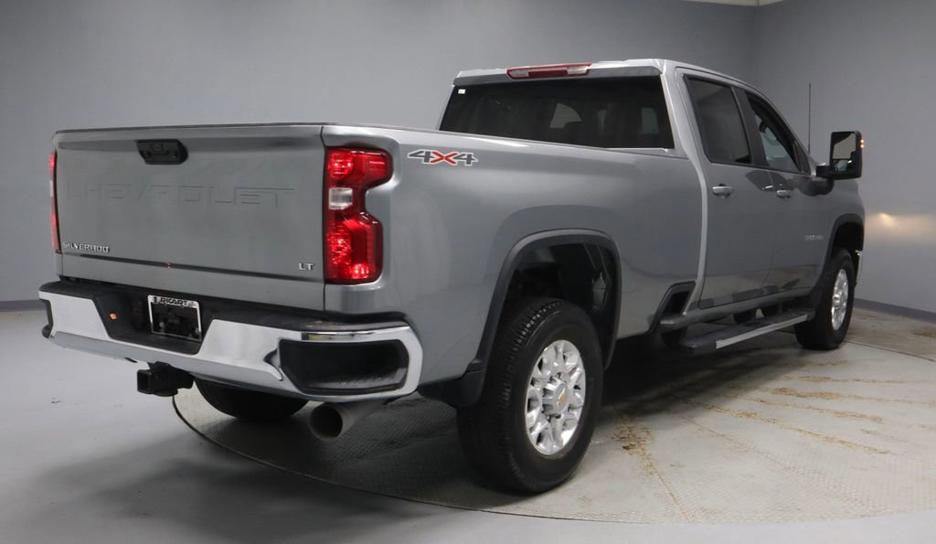 Used 2025 Chevrolet Silverado 3500 LT w/ Convenience Package AWD/4WD image 12