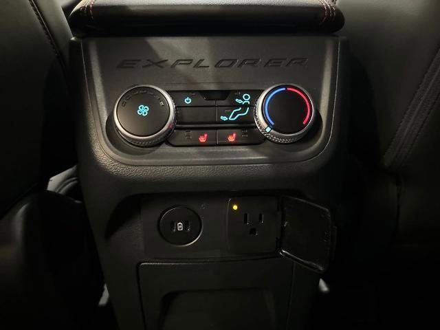 Certified 2025 Ford Explorer ST image 31