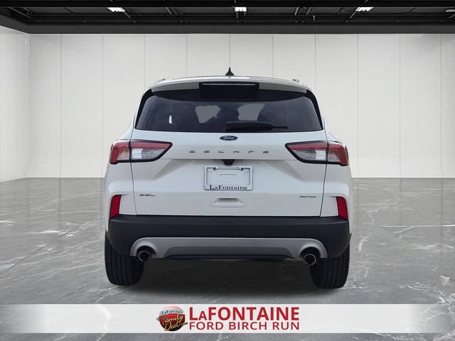 Certified 2022 Ford Escape SEL AWD/4WD image 4