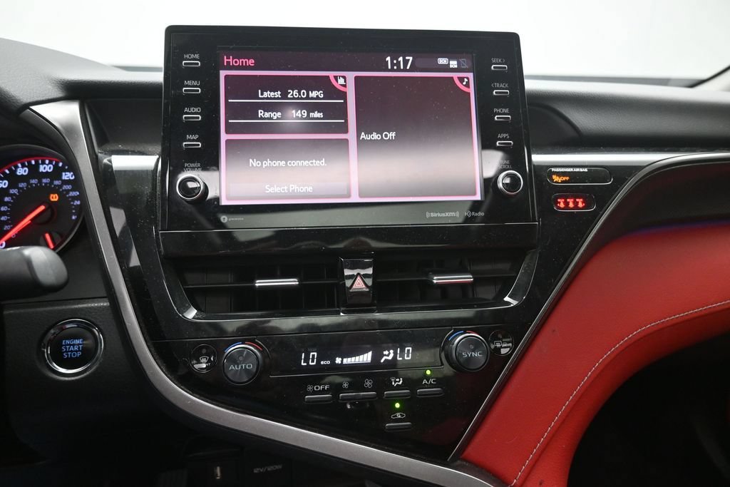 Used 2022 Toyota Camry XSE FWD image 9