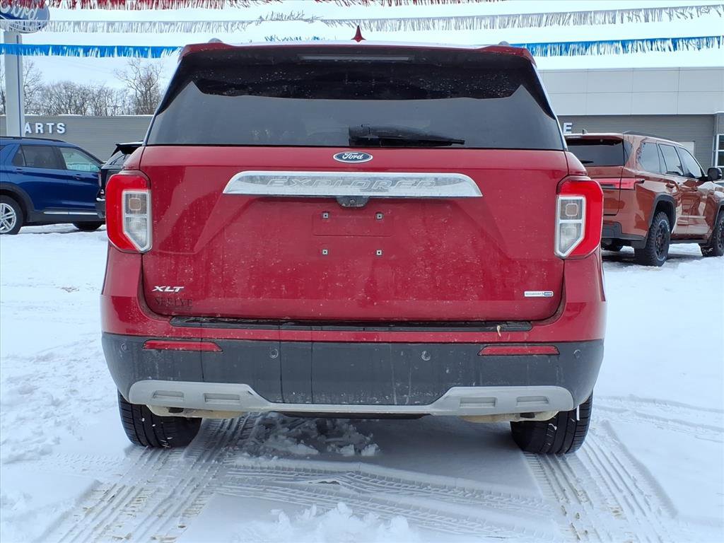Certified 2020 Ford Explorer XLT w/ Equipment Group 202A image 18